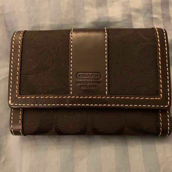 Wallet - Picture 2 of 4